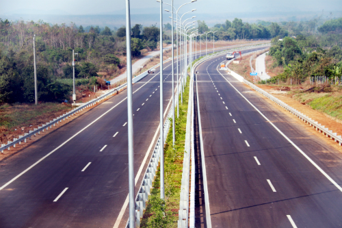 Cao tốc hiện đại nhất Việt Nam - sức bật cho giao thông TP HCM